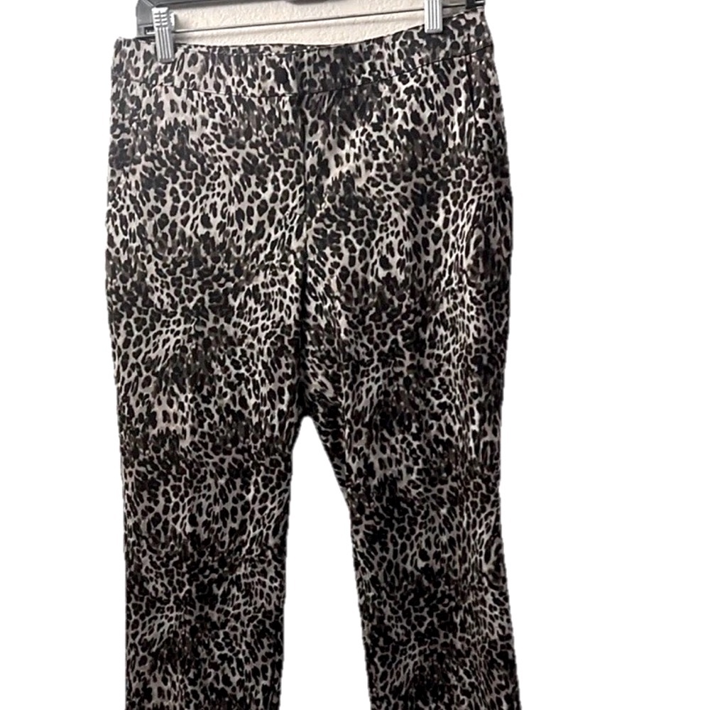 Chico's Black and Brown Capris Lightweight Sleek Design